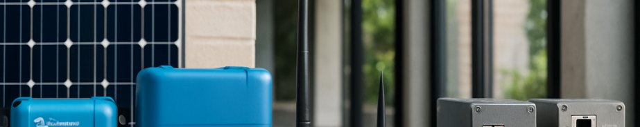 Solar Panels, Batteries & MPPT