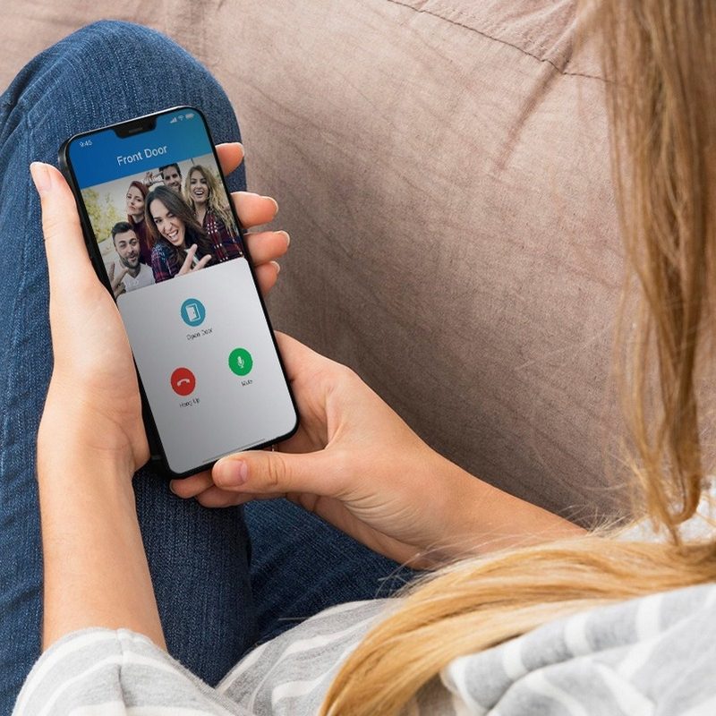 Answering a front door call on the SmartPlus app